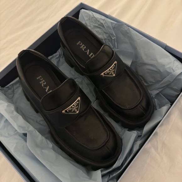 Brushed Prada leather Monolith loafers - Picture 2 of 4